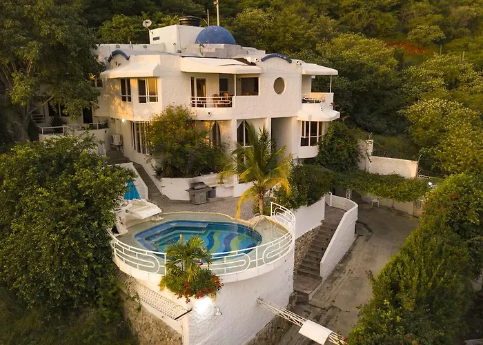 Villa Escobar Guest House